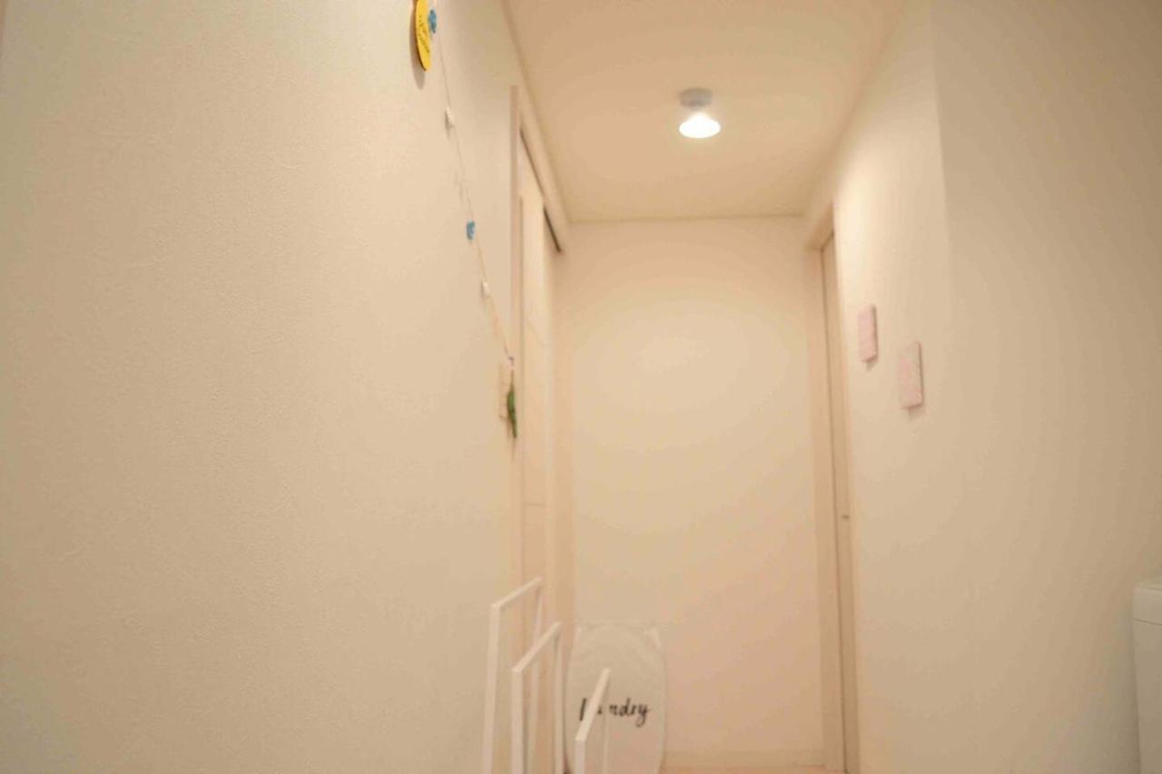 Namba Dotonbori Apartment: Stylish Near Main Attractions * Osaka